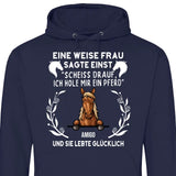 Weise Frau sagte einst - Personalisierbarer Hoodie (Unisex)
