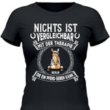 Pferde Therapie - Personalisierbares T-Shirt