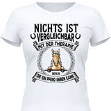 Pferde Therapie - Personalisierbares T-Shirt