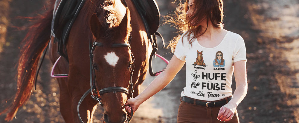 Personalisierbares Tshirt mit Pferd und Frau